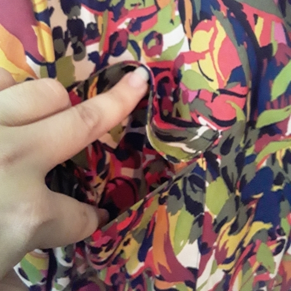 Jaclyn Smith Multicolor Long Sleeve Blouse - Picture 5 of 6